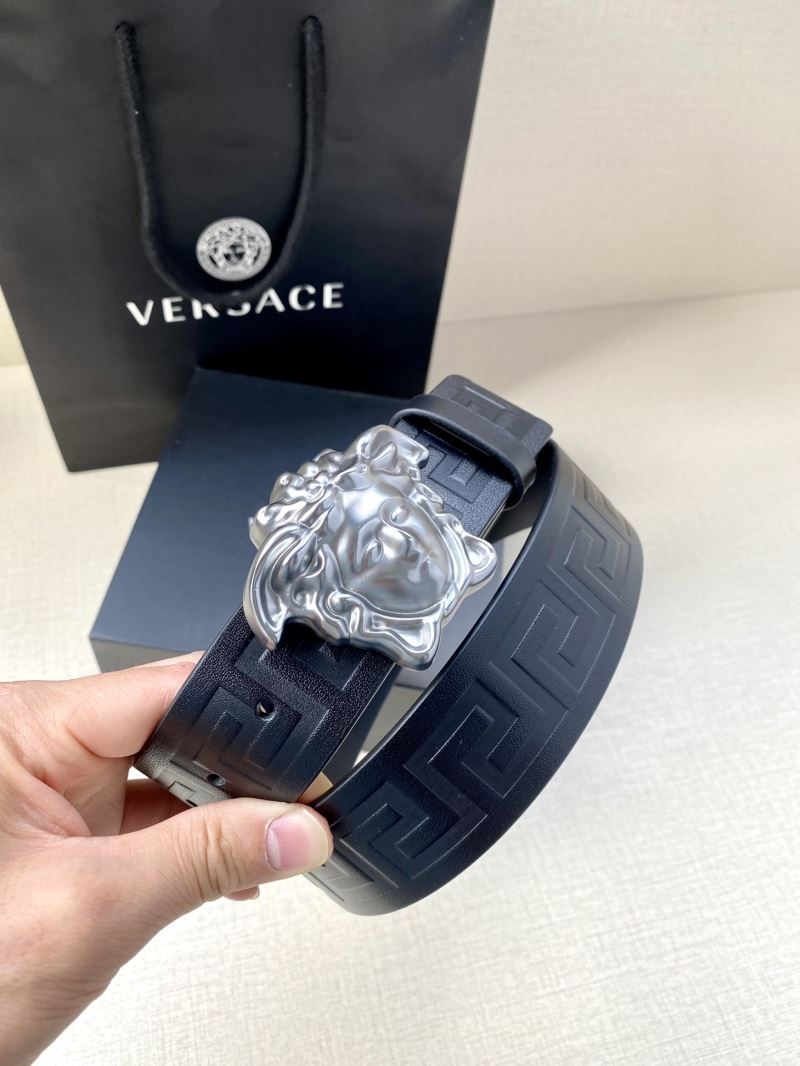 VERSACE